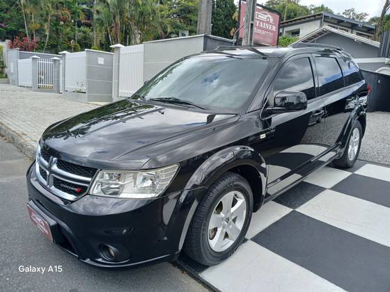 DODGE JOURNEY 3.6 SXT V6 GASOLINA 4P AUTOMÁTICO